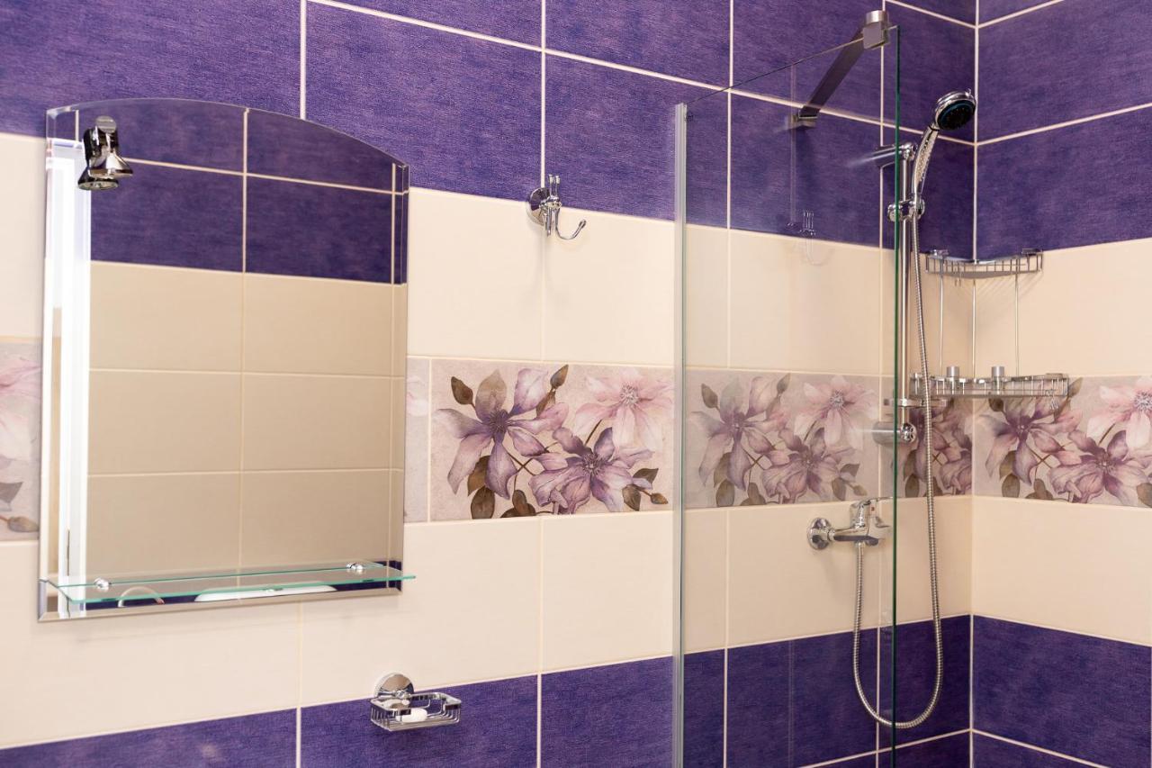Marconi Guesthouse Hunedoara Bagian luar foto